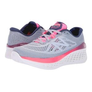 New Balance | Women’s Fresh Foam More WMORGC Running Shoes Sneakers Size 9